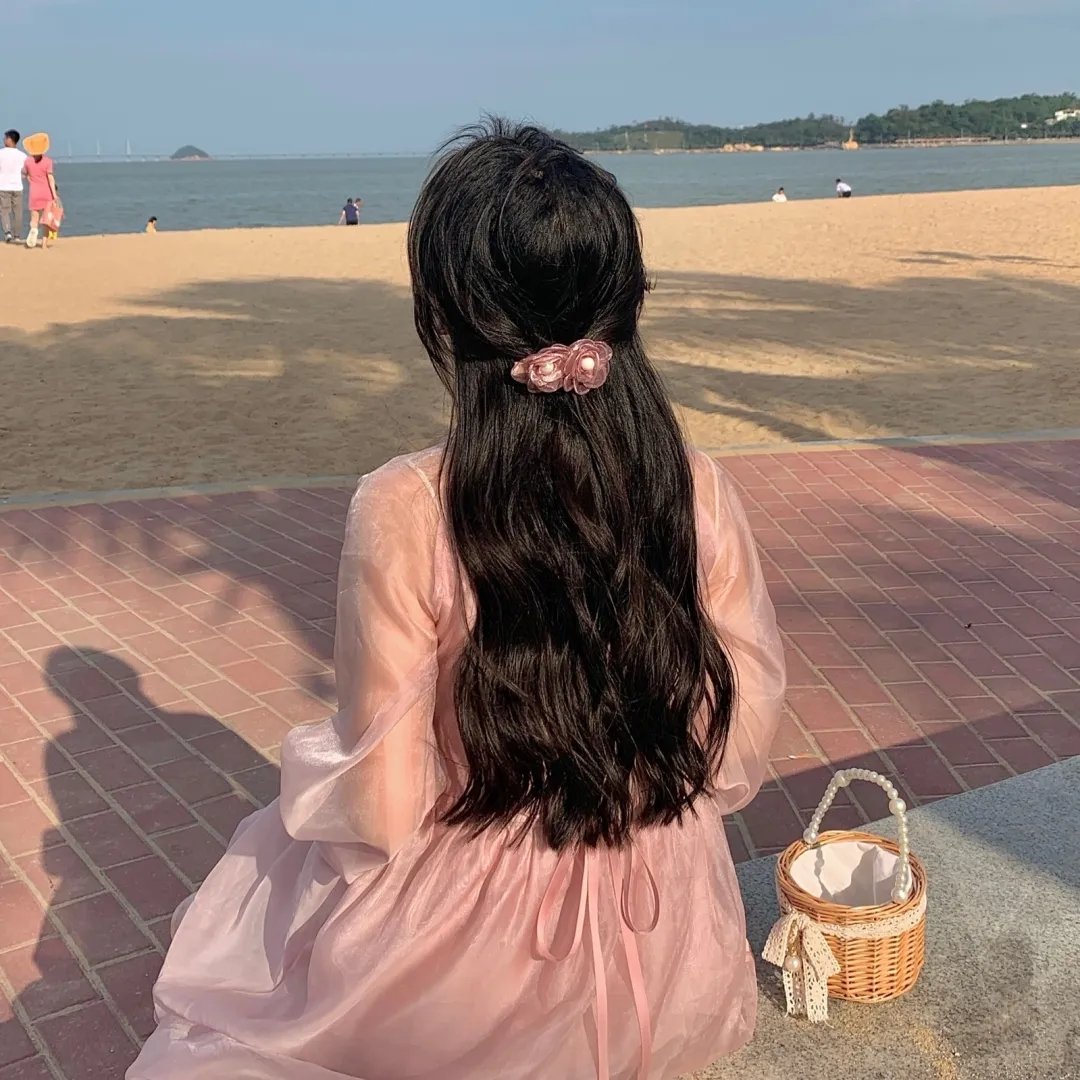 革命前夕的摩托车日记